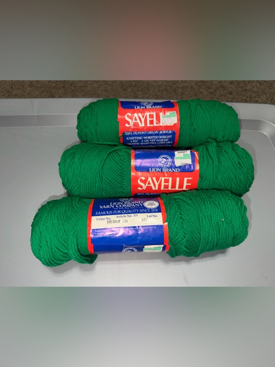 Sayelle Other - Vintage Lion Brand Sayelle Worsted Yarn - Bright Green (3 Skeins) Emerald 130